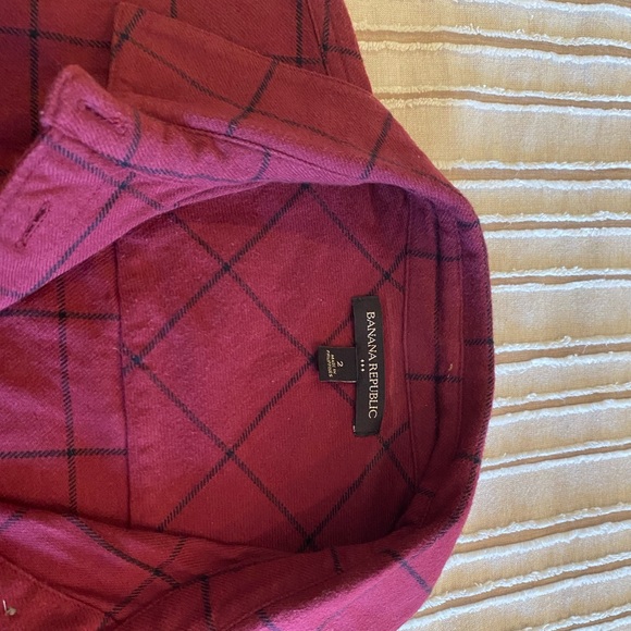 Banana Republic Women’s Button Down Dress Flannel - Picture 3 of 3